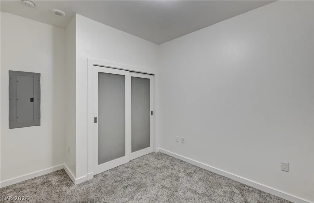 4575 Dean Martin, Las Vegas, NV 89103