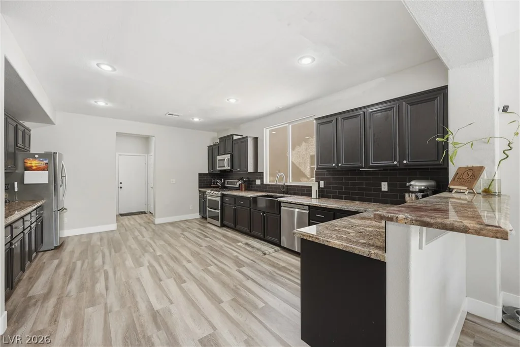 7916 Flat Creek, Las Vegas, NV 89131