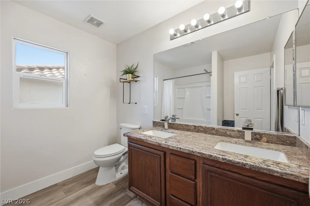 7916 Flat Creek, Las Vegas, NV 89131