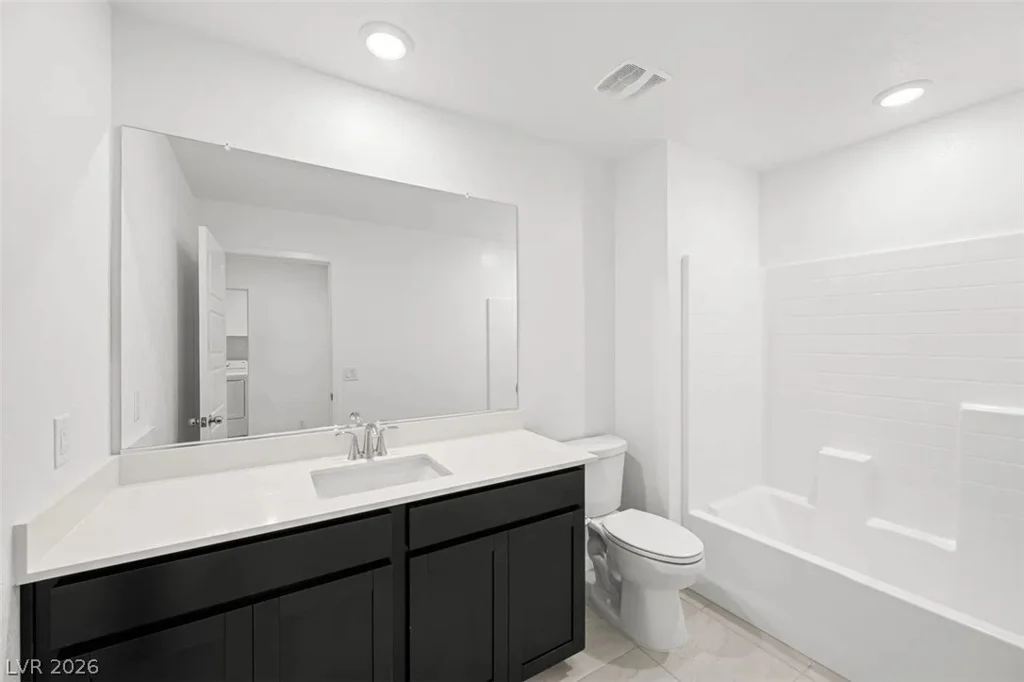 5913 Yee Haw, North Las Vegas, NV 89081