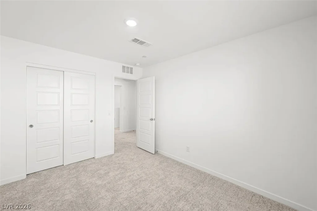 5913 Yee Haw, North Las Vegas, NV 89081