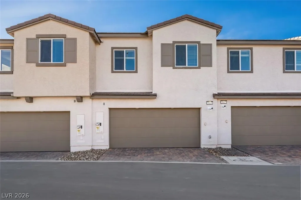 5913 Yee Haw, North Las Vegas, NV 89081
