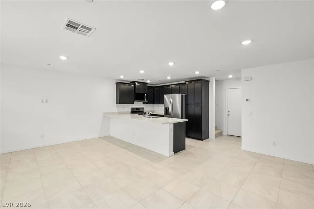 5913 Yee Haw, North Las Vegas, NV 89081