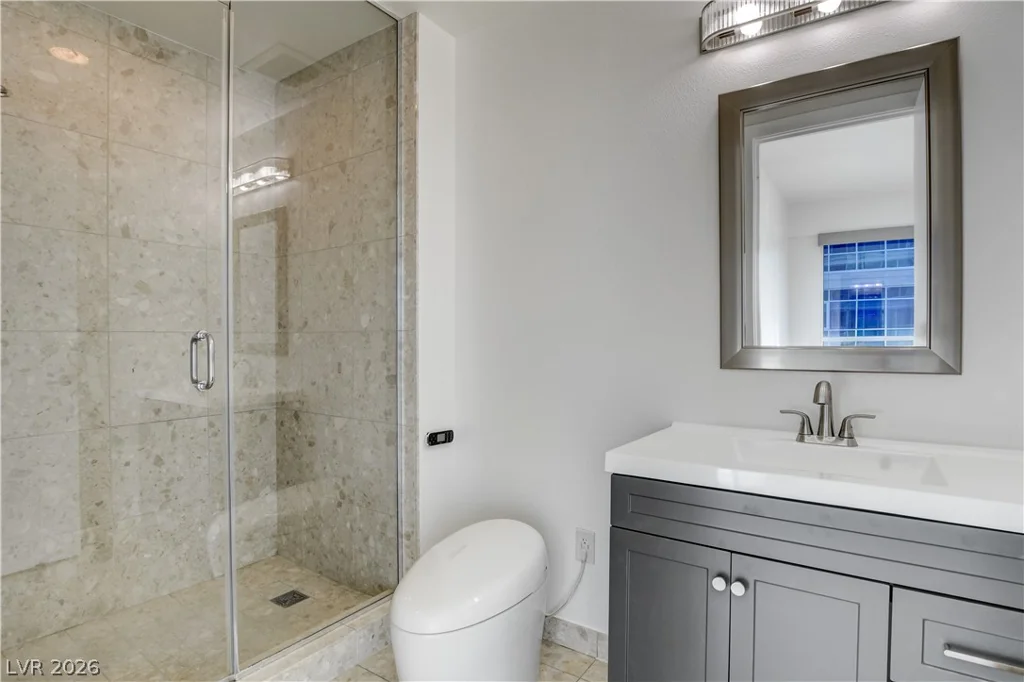 4575 DEAN MARTIN, Las Vegas, NV 89103