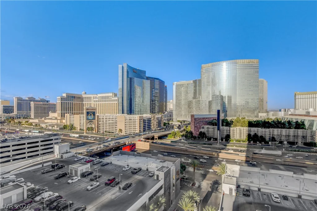 4575 DEAN MARTIN, Las Vegas, NV 89103