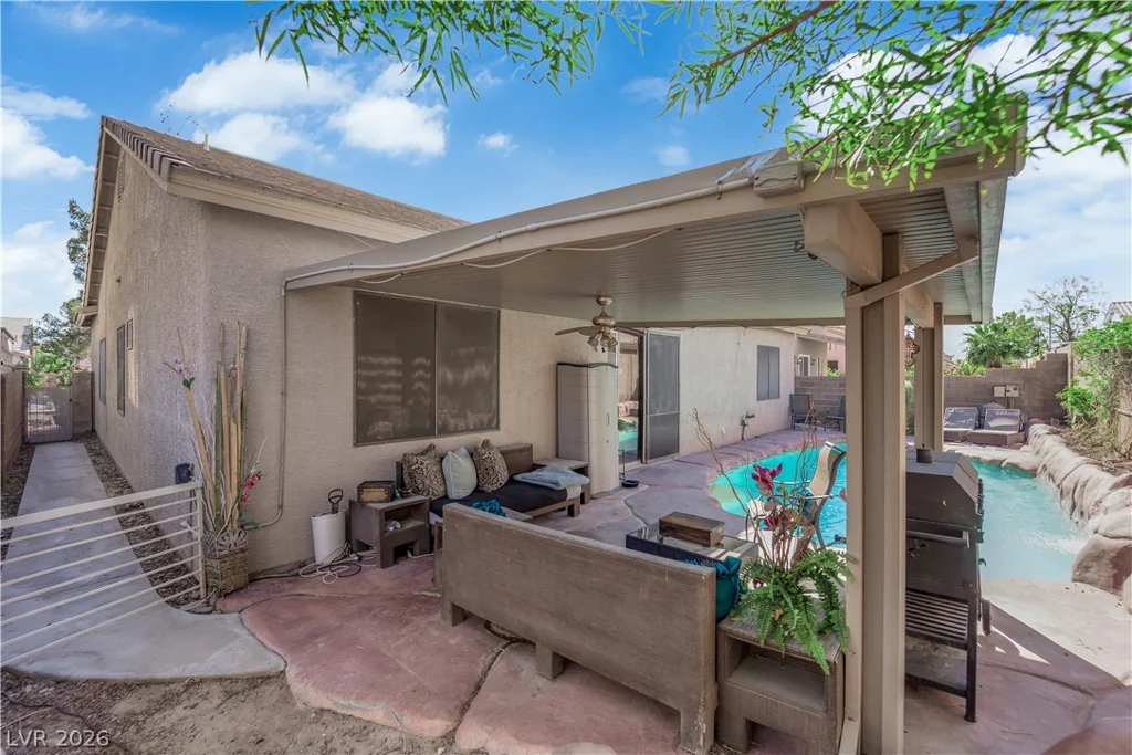 1210 Stoneypeak, North Las Vegas, NV 89081