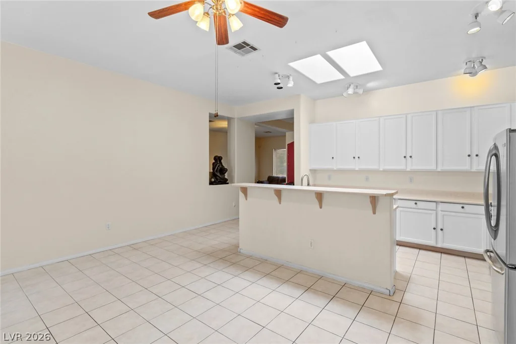 1210 Stoneypeak, North Las Vegas, NV 89081