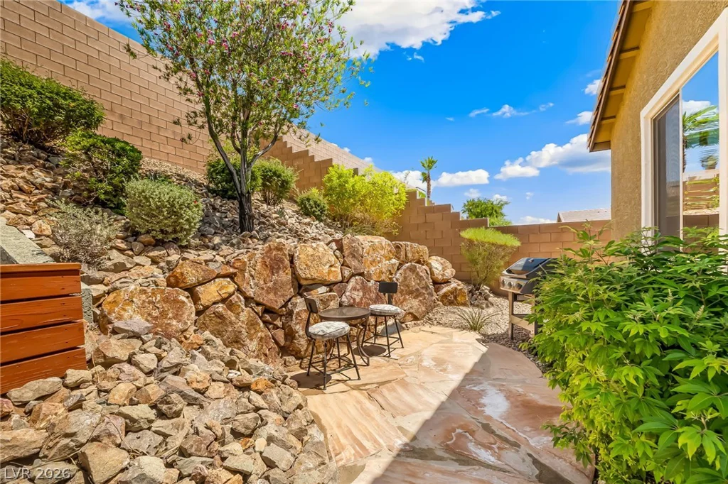 2110 Hunt Woods, Laughlin, NV 89029