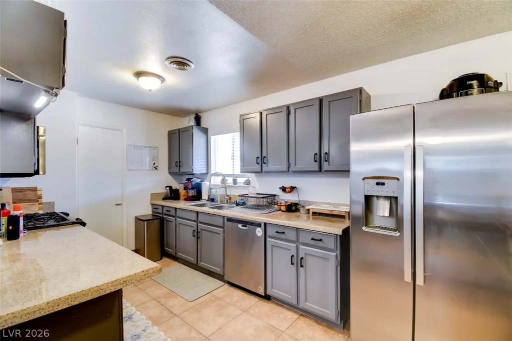936 Greenville, Henderson, NV 89015
