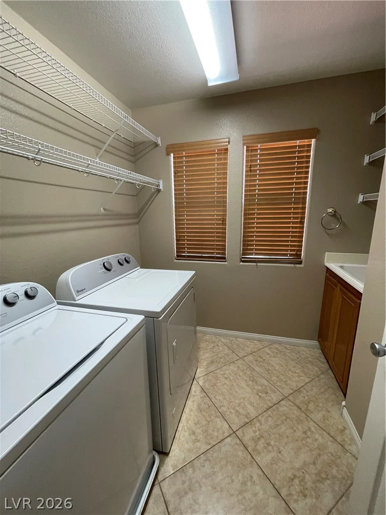 9049 Sendero, Las Vegas, NV 89178