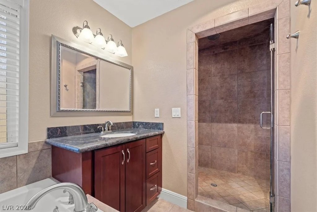 1512 Padova, Las Vegas, NV 89117