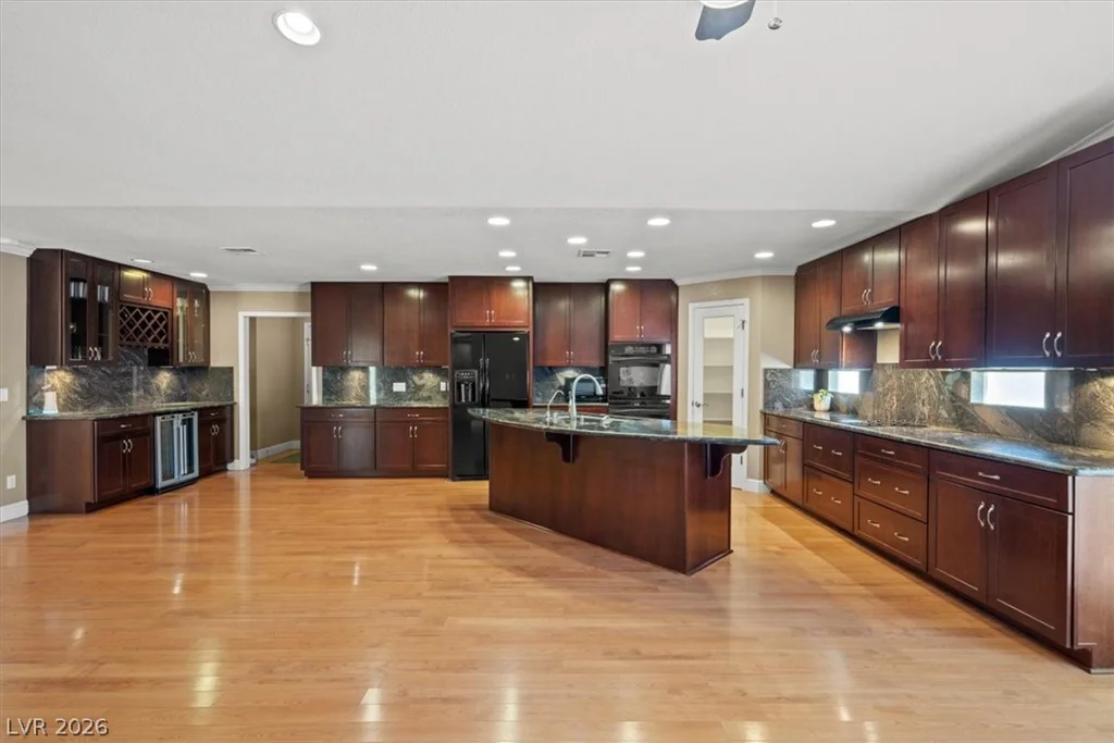 1512 Padova, Las Vegas, NV 89117