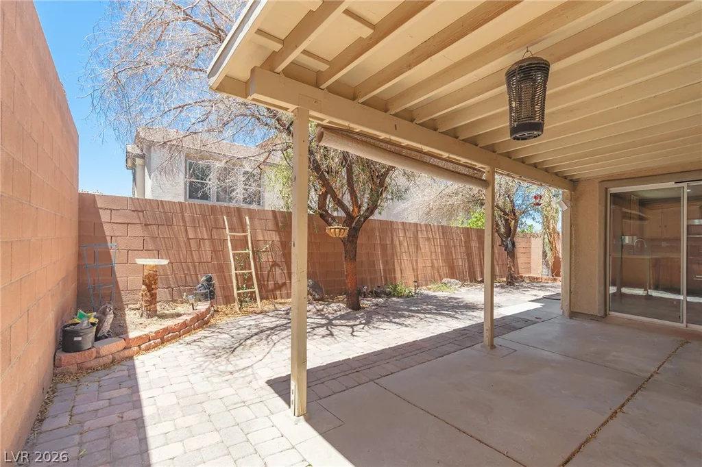 67 Desert Coyote, Henderson, NV 89012