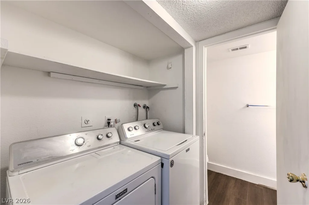 3505 Mercury, North Las Vegas, NV 89030