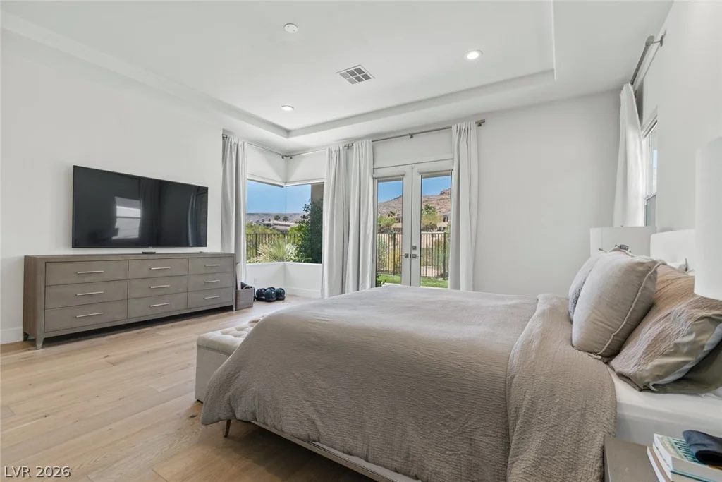 2797 Turtle Head Peak Dr, Las Vegas, NV 89135