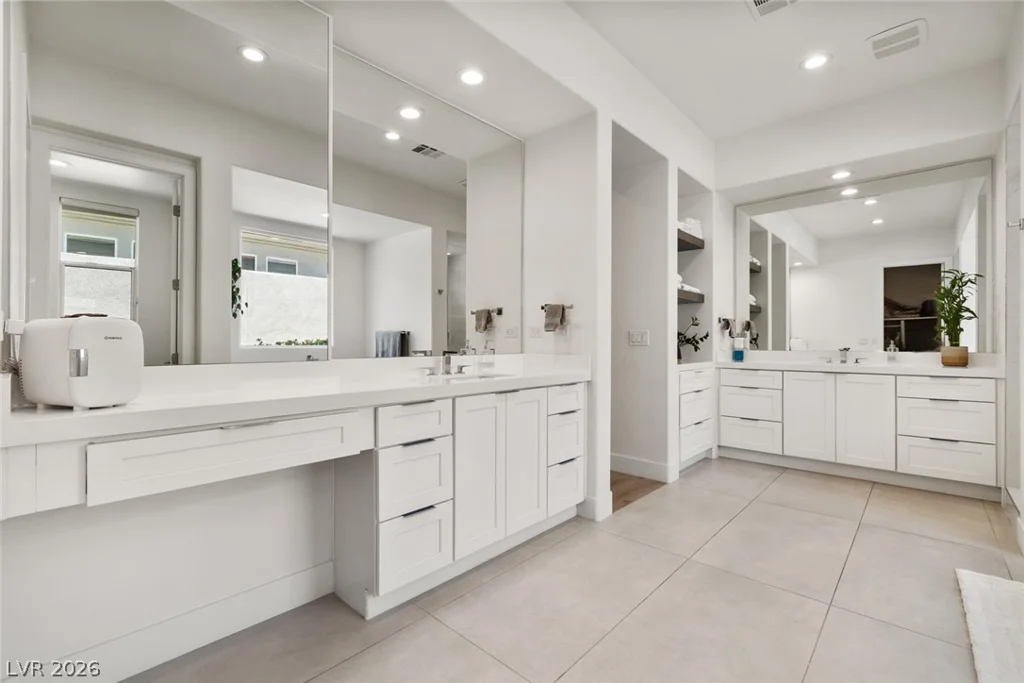 2797 Turtle Head Peak Dr, Las Vegas, NV 89135