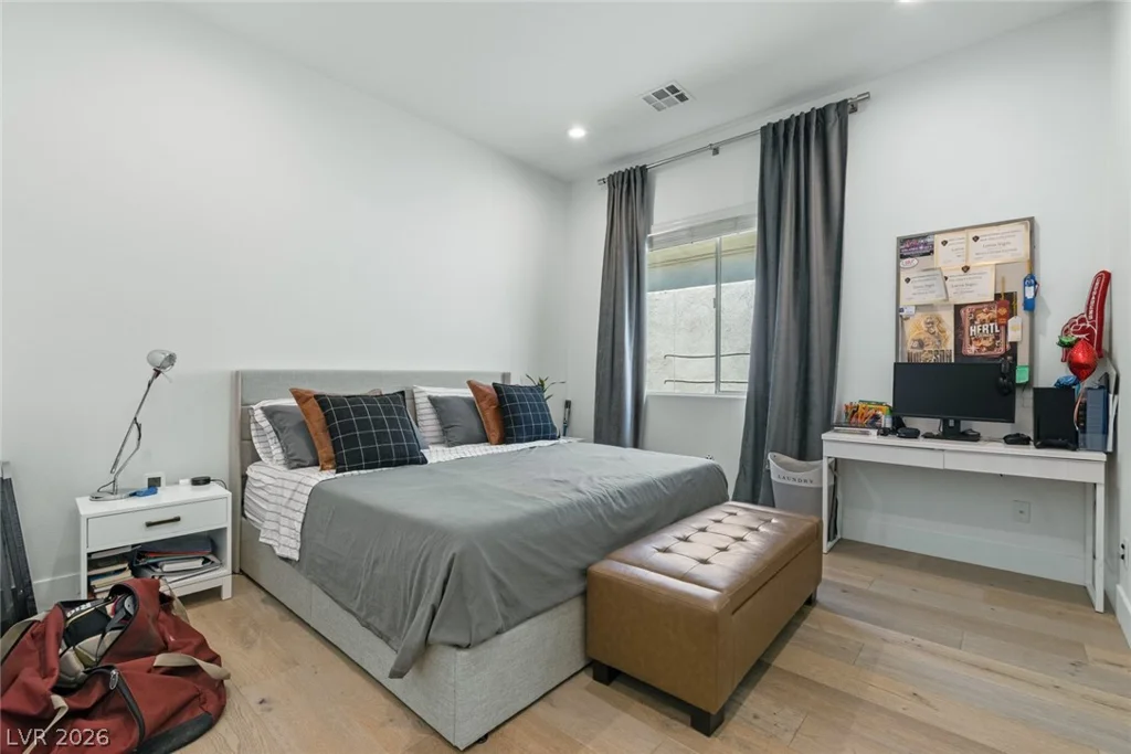 2797 Turtle Head Peak Dr, Las Vegas, NV 89135
