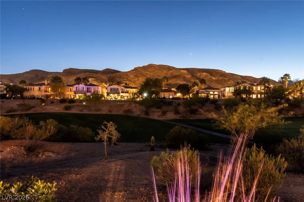 2797 Turtle Head Peak Dr, Las Vegas, NV 89135
