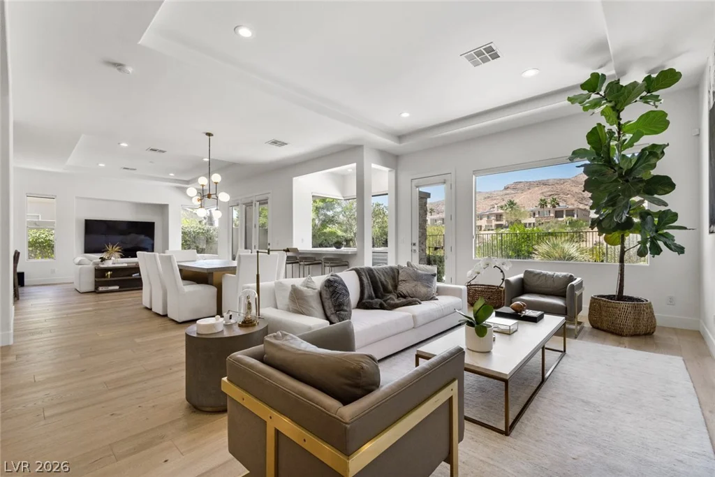 2797 Turtle Head Peak Dr, Las Vegas, NV 89135