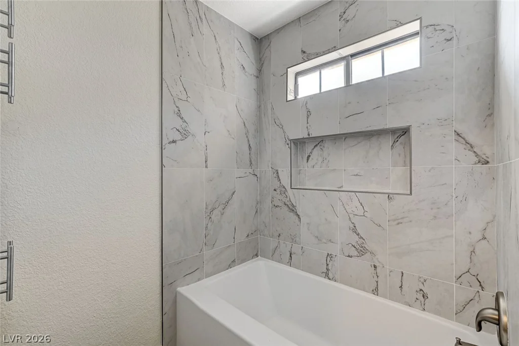 2633 Durango, Las Vegas, NV 89117