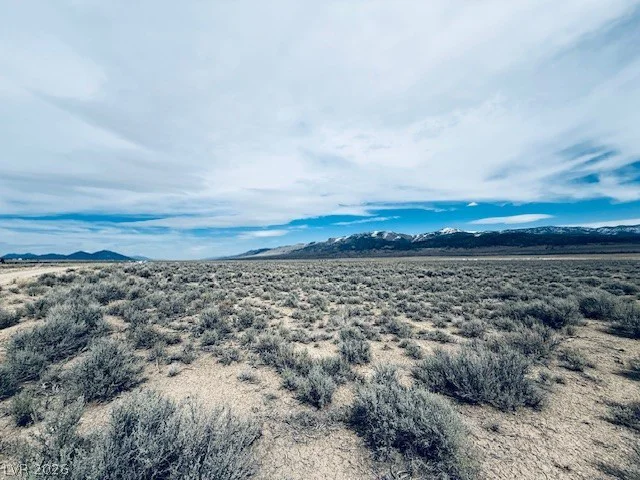 660 East 282nd South Steet, Ely, NV 89301