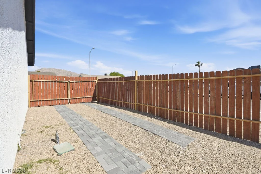 1200 Stoney Beach, Las Vegas, NV 89110