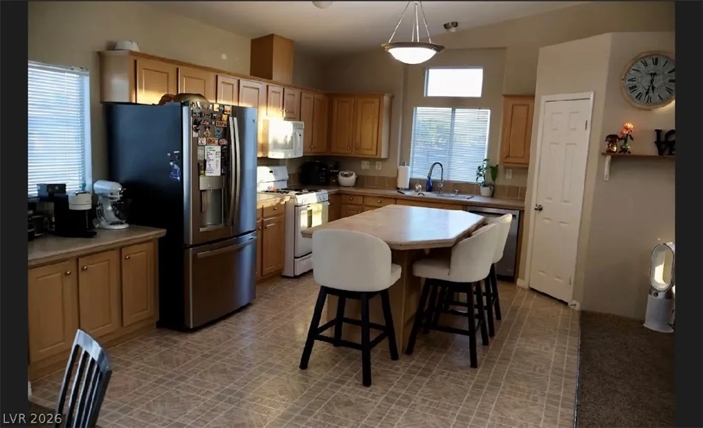 4964 Vista Flora, Las Vegas, NV 89121