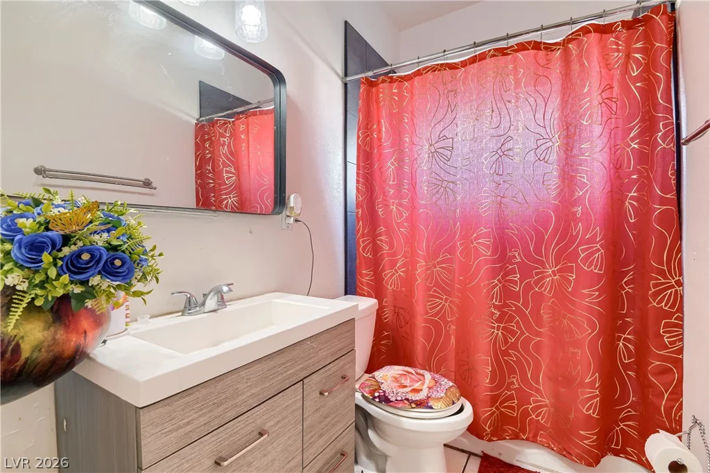 2409 Maroney, Las Vegas, NV 89104