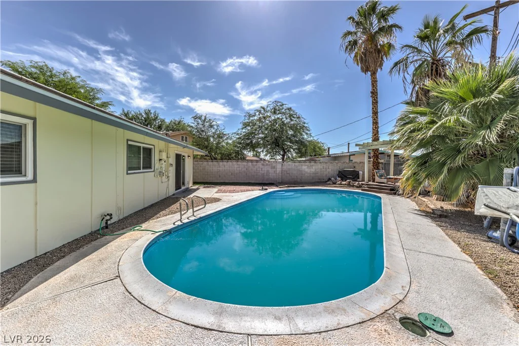 5228 Masters, Las Vegas, NV 89142