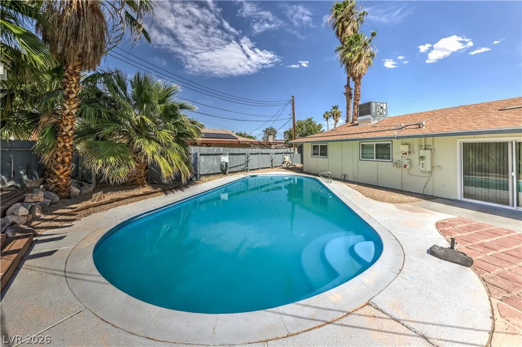 5228 Masters, Las Vegas, NV 89142