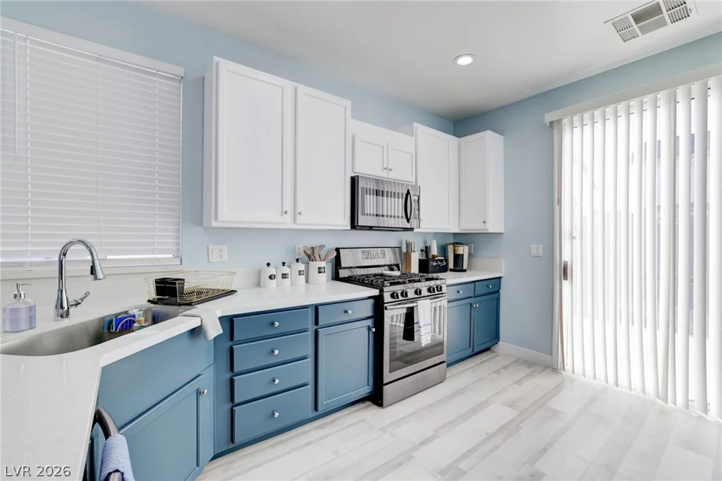 5929 Autumn Harvest Ave, Las Vegas, NV 89142