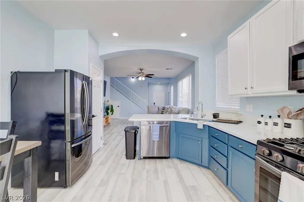 5929 Autumn Harvest Ave, Las Vegas, NV 89142