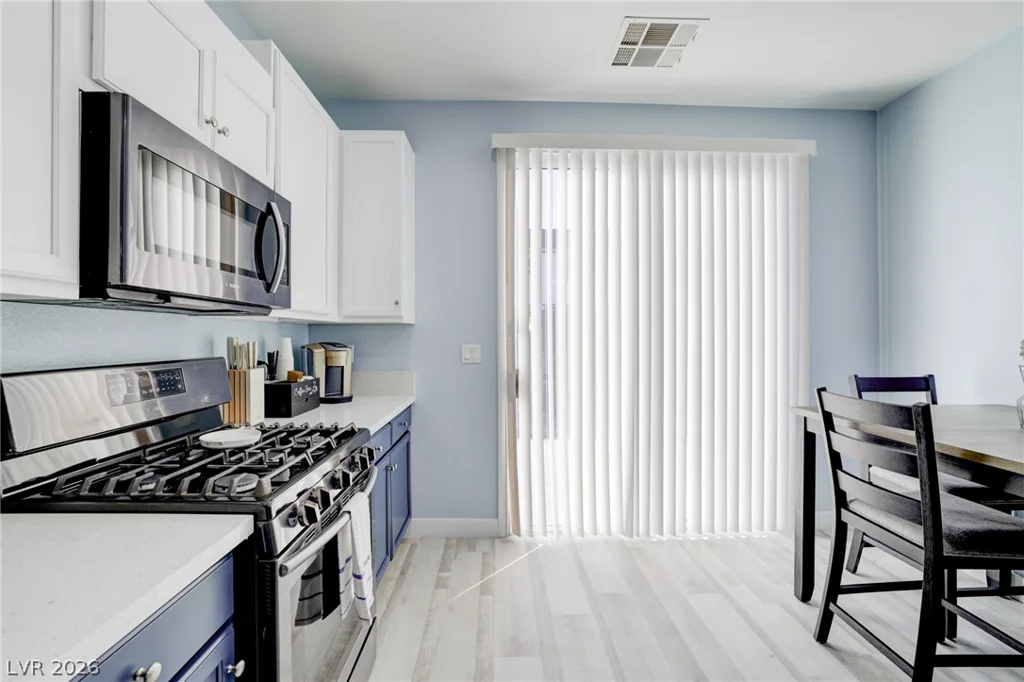 5929 Autumn Harvest Ave, Las Vegas, NV 89142