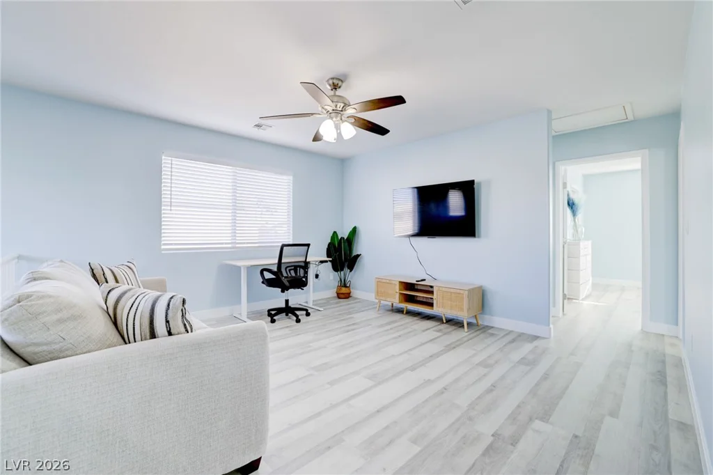 5929 Autumn Harvest Ave, Las Vegas, NV 89142