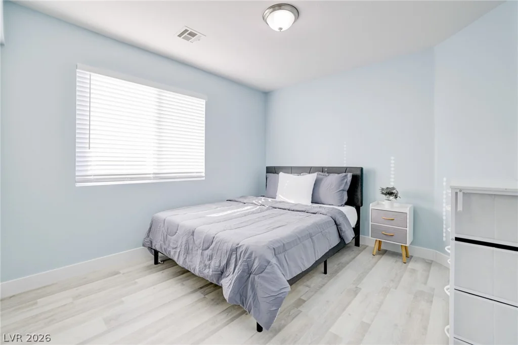 5929 Autumn Harvest Ave, Las Vegas, NV 89142
