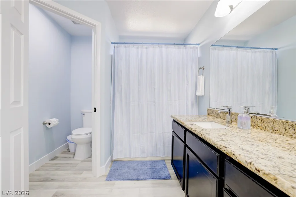 5929 Autumn Harvest Ave, Las Vegas, NV 89142