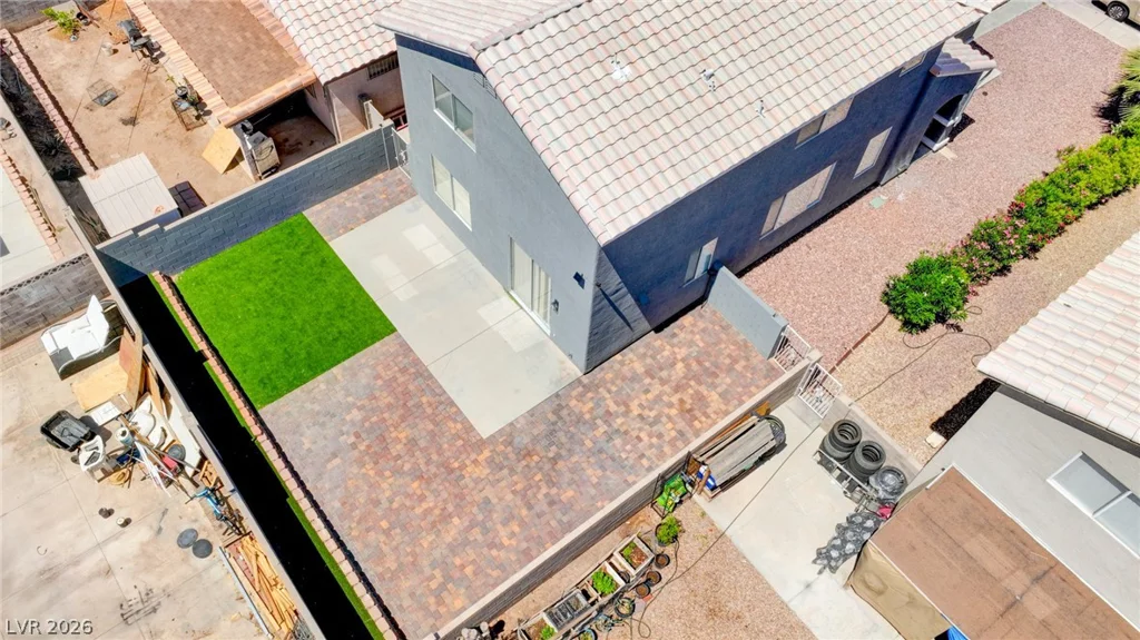 5929 Autumn Harvest Ave, Las Vegas, NV 89142
