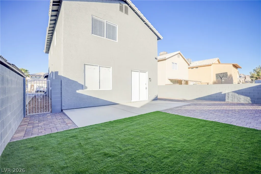 5929 Autumn Harvest Ave, Las Vegas, NV 89142