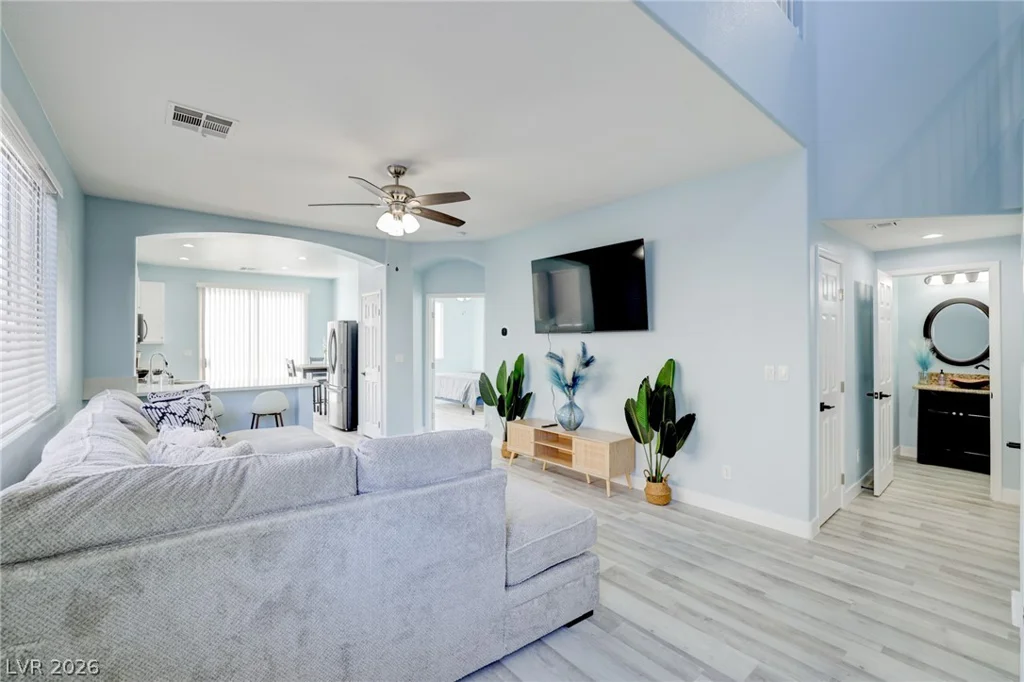 5929 Autumn Harvest Ave, Las Vegas, NV 89142