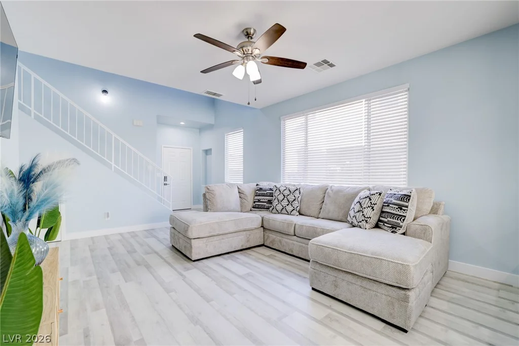 5929 Autumn Harvest Ave, Las Vegas, NV 89142