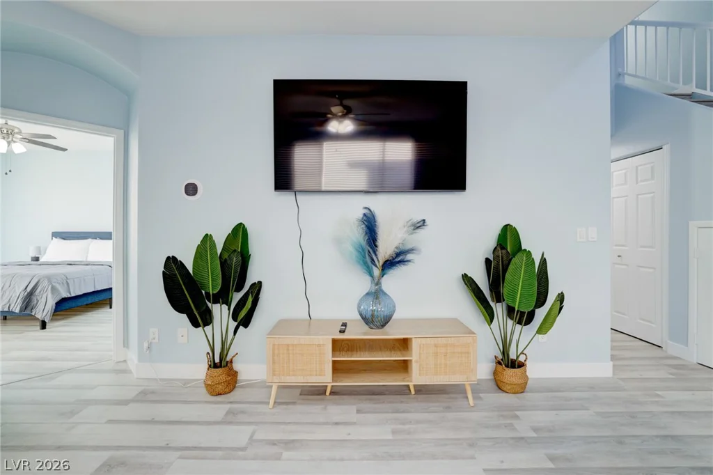 5929 Autumn Harvest Ave, Las Vegas, NV 89142