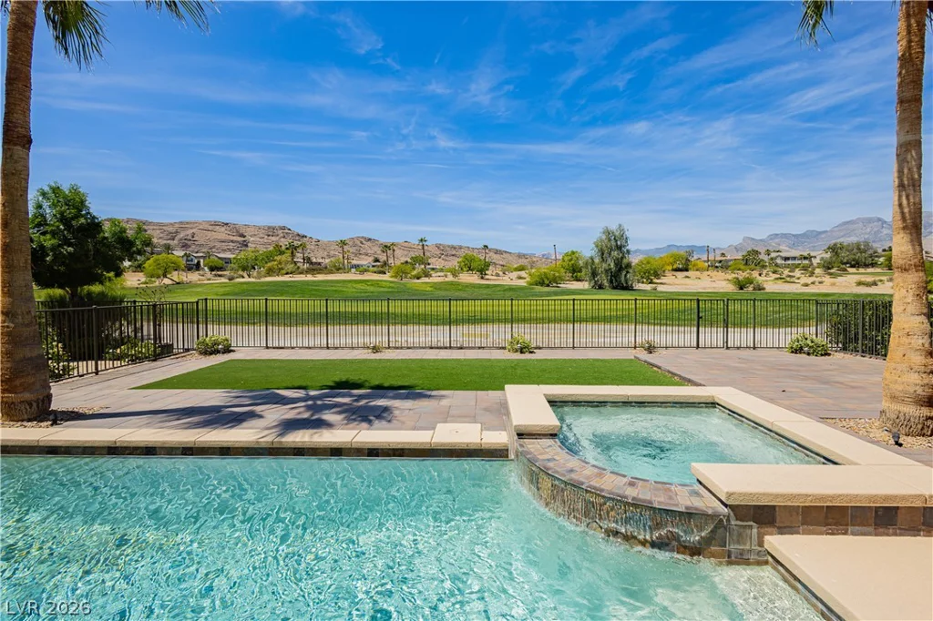 2155 Alcova Ridge, Las Vegas, NV 89135