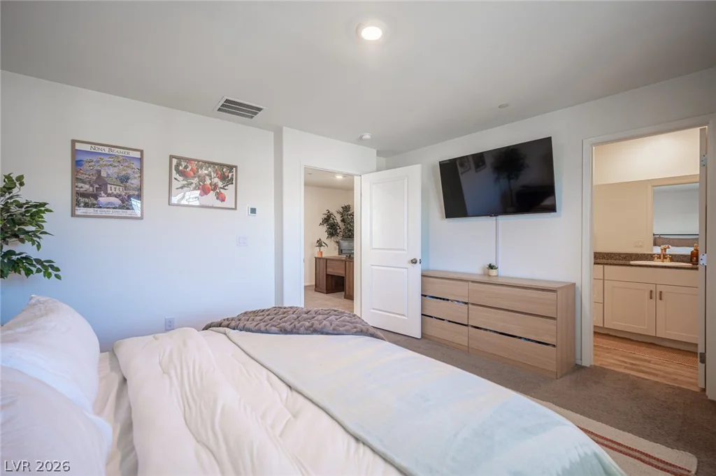 530 Gloster, Henderson, NV 89044