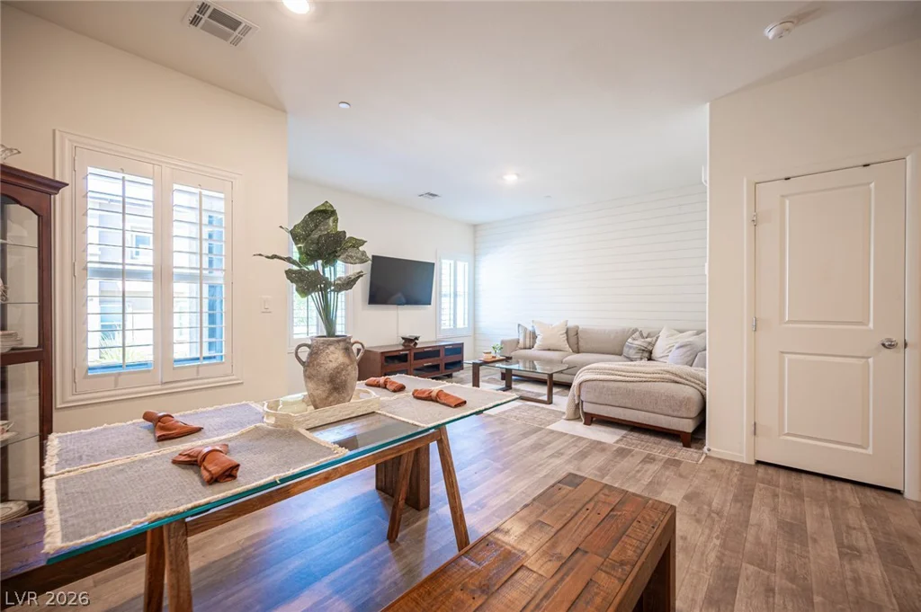 530 Gloster, Henderson, NV 89044