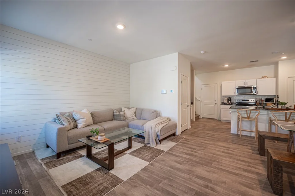 530 Gloster, Henderson, NV 89044