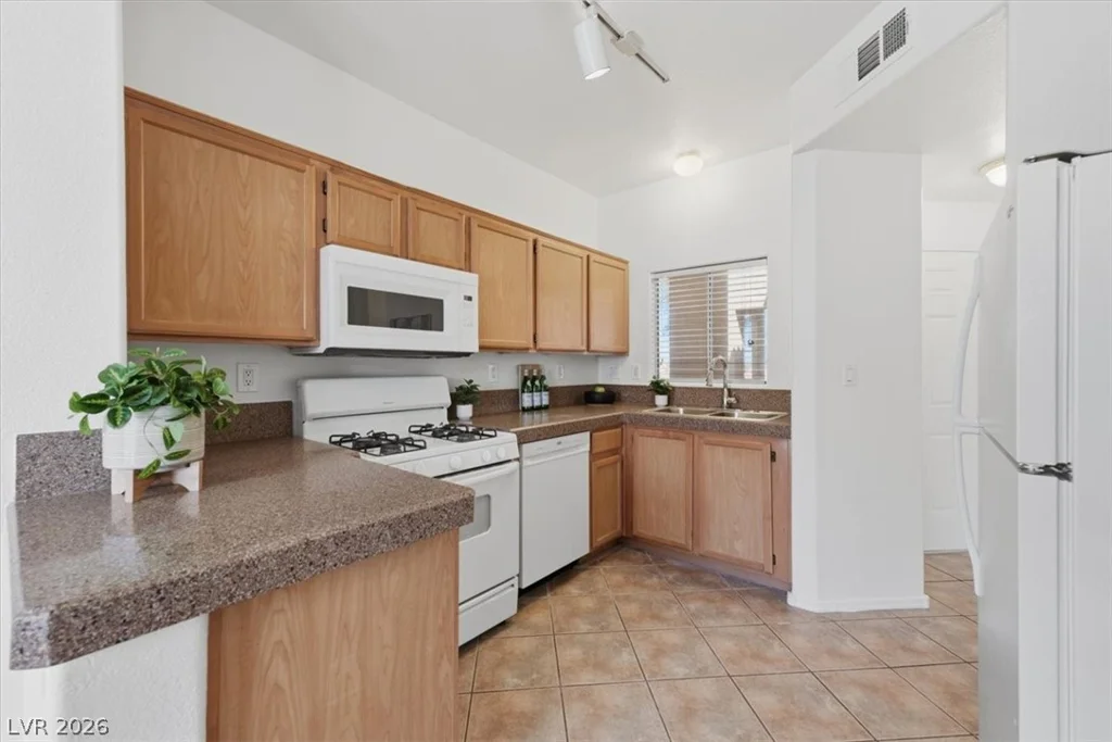 1050 Cactus, Las Vegas, NV 89183