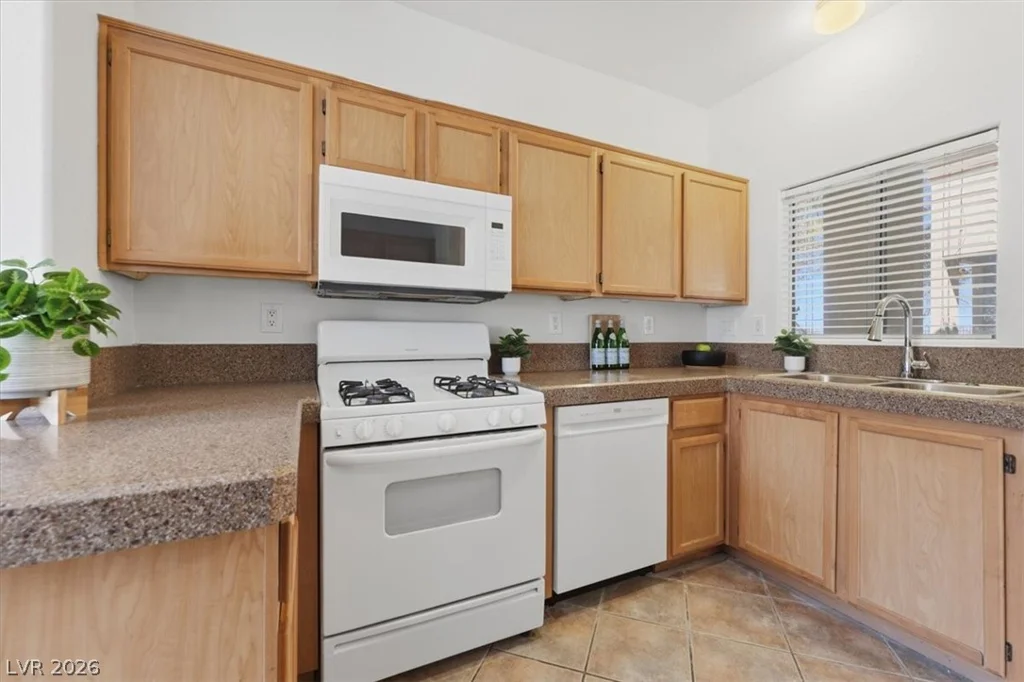 1050 Cactus, Las Vegas, NV 89183