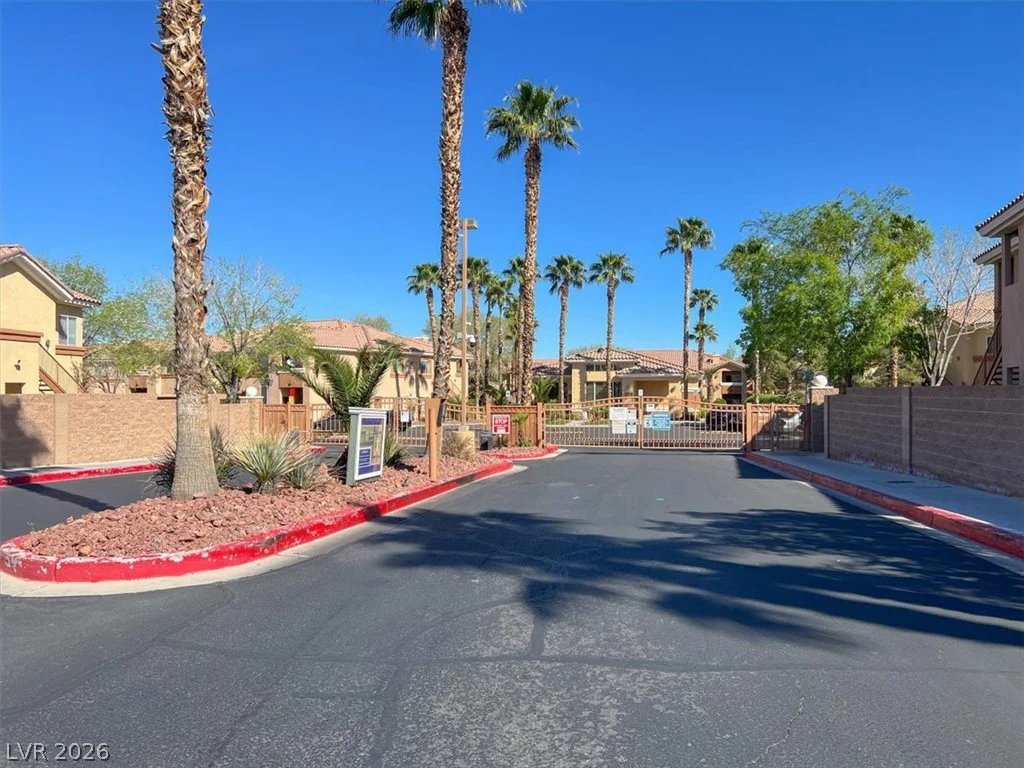 1050 Cactus, Las Vegas, NV 89183