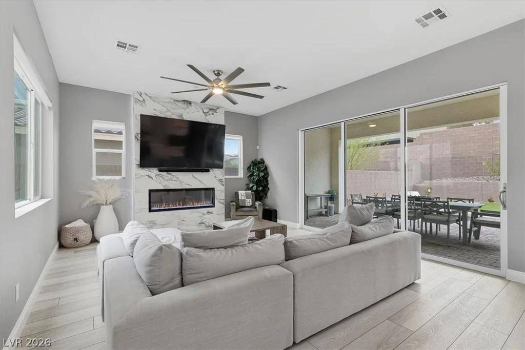 2562 Millburn, Henderson, NV 89044