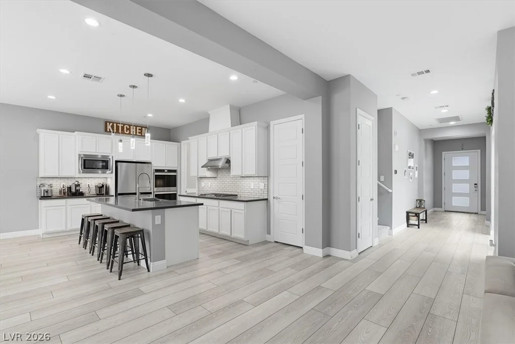 2562 Millburn, Henderson, NV 89044